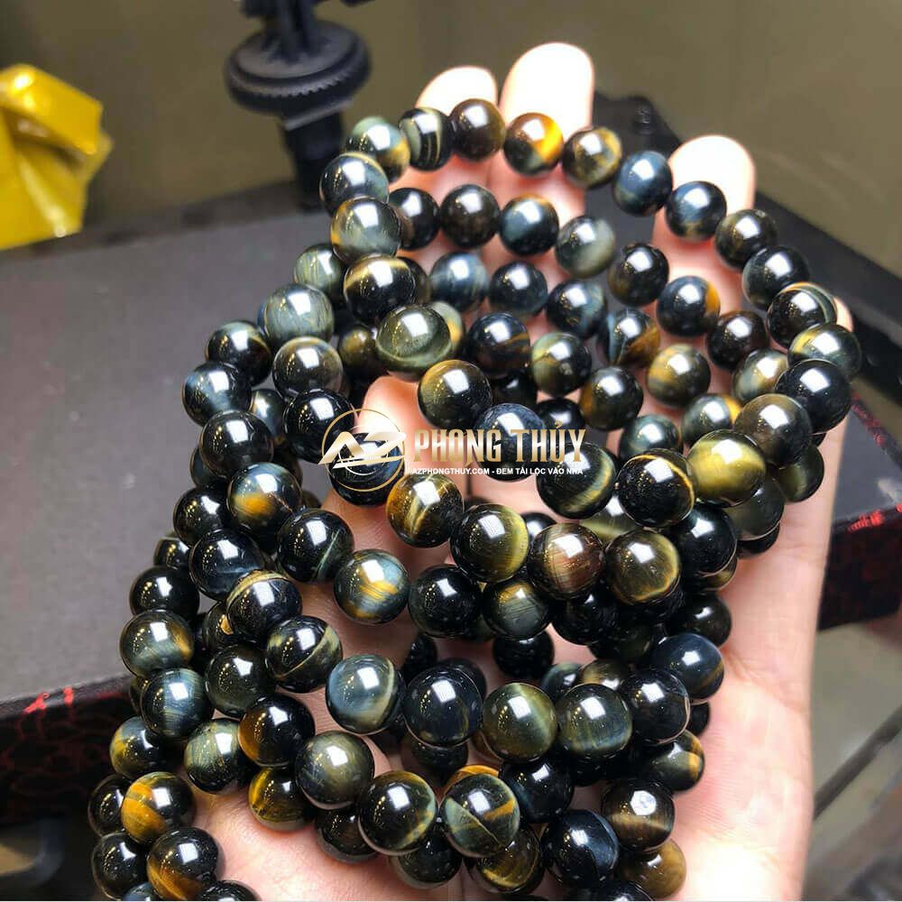 Mắt hổ đen ánh xanh đặc biệt phù hợp cho người mệnh mộc